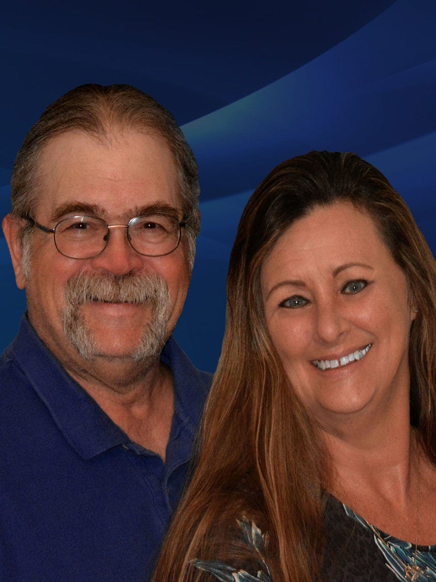Portrait of Larry & Cindy Pape